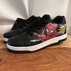 New Heelys Marvel Spider-Man sneakers 🔥
